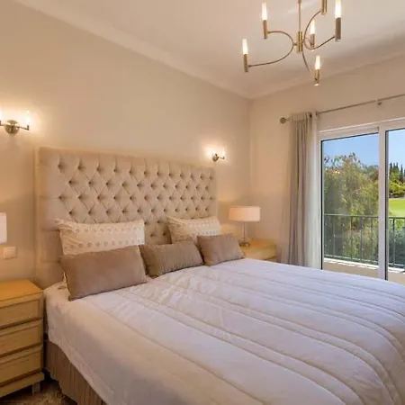 Sleeps 8 Pool Air Con T480239 Villa
