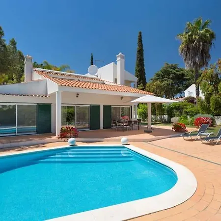 Sleeps 8 Pool Air Con T480239 Villa