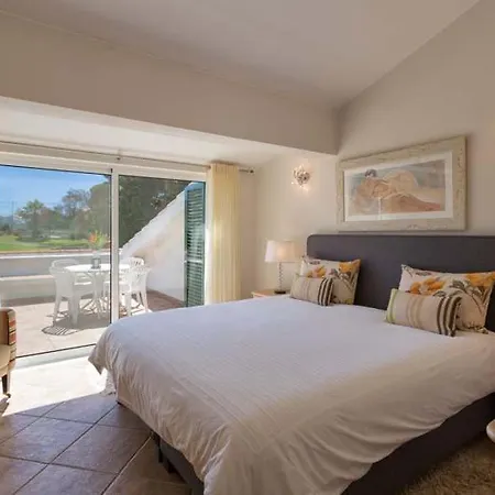 Villa Sleeps 8 Pool Air Con T480239 *